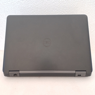 لپ تاپ نیمه گیمینگ Core i5 نسل چهار رم 16 هارد SSD